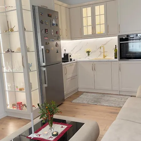 Luxe Апартаменты Поградец